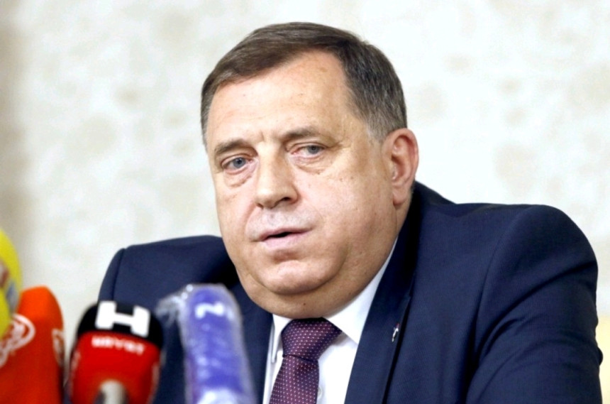 Mile, ne vuci čaršav sa stola i ne lomi Republiku Srpsku radi svojih ličnih interesa. U pamet se, spasi ovaj narod!