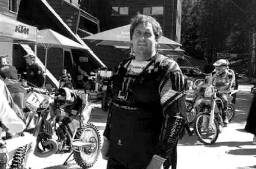 Stravičan udes kod Sokoca, poginuo motociklista iz Srbije