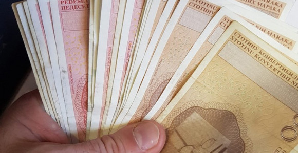 Dug za porez na imovinu težak 37,9 miliona KM