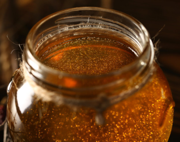 Loša godina za pčelara, i med postaje luksuz