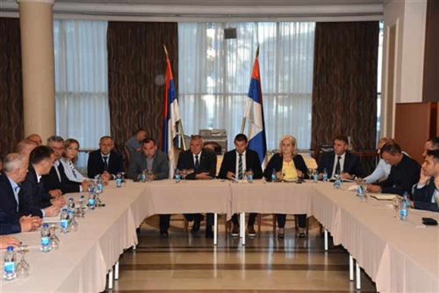 Власт је могла помоћи грађанима да је хтјела