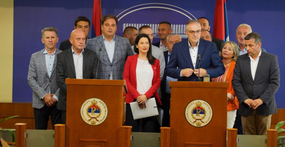 Najbolje bi bilo da nemamo ni Šmita ni Dodika