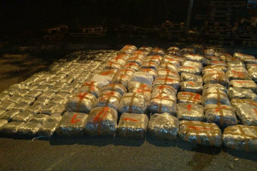 CG: Pljenidba pola tone droge - novi udarac mafiji