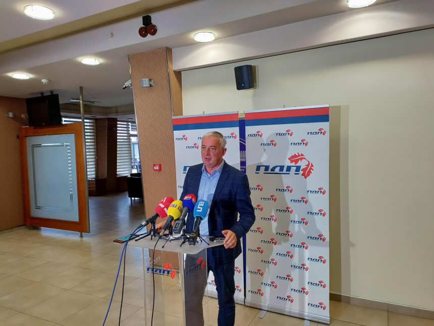 Dodik i SNSD imaju privremenu amneziju