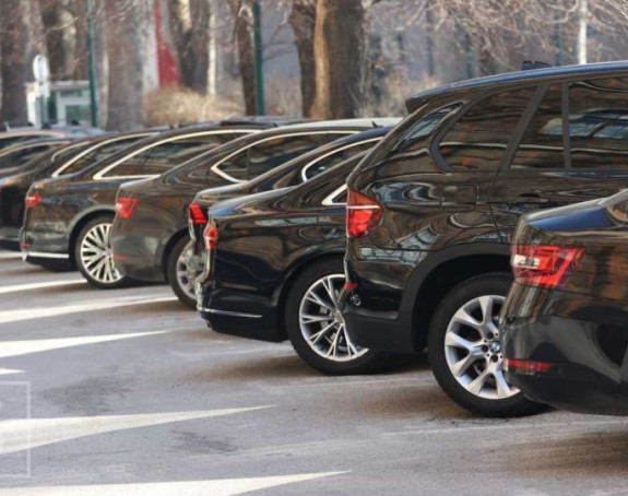Oko 150 službenih automobila i dan i noć se koriste