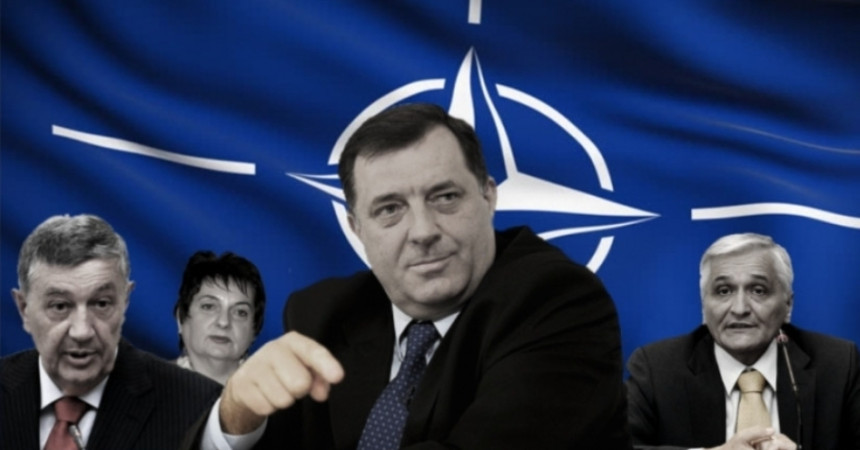 Novi dokaz kako SNSD "voda" Srbe žedne preko vode