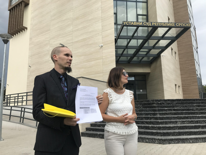 Ustavni sud treba zaštiti građane od vlasti