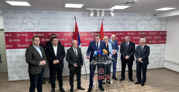 Da li je Dodik izvođač radova za miniranje temelja Republike Srpske?!