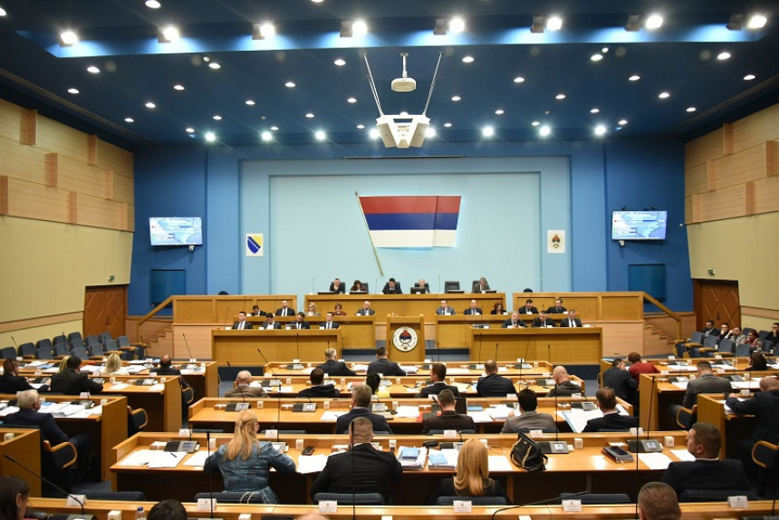 EU poziva Vladu RS da povuče Nacrt zakona o NVO