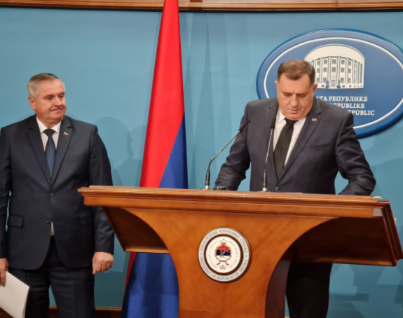 Vlast zamazuje oči narodu: Neki proizvodi će pojeftiniti, ali gorivo poskupljuje!