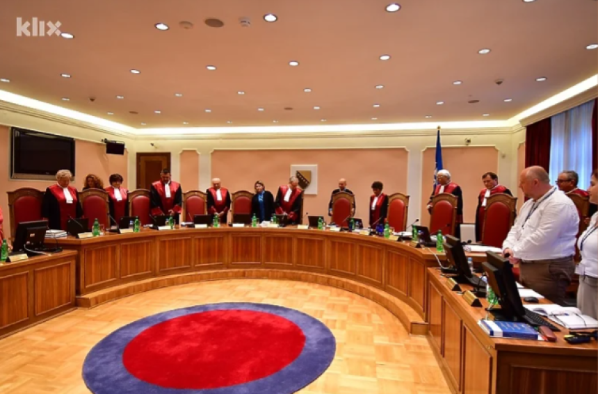Upućen zahtjev za ocjenu ustavnosti kriminalizacije klevete u RS