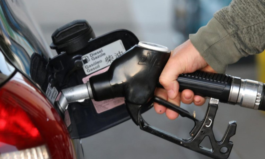 Dvojica naoružanih opljačkali pumpu u Istočnoj Ilidži