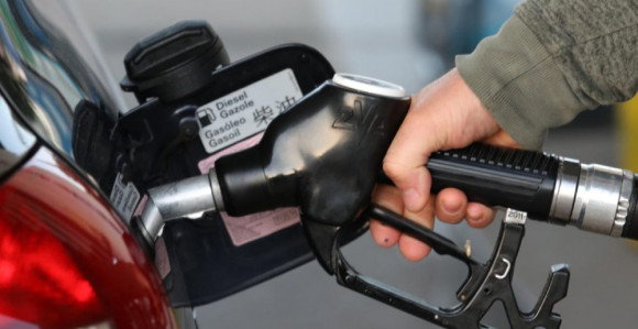 Dvojica naoružanih opljačkali pumpu u Istočnoj Ilidži