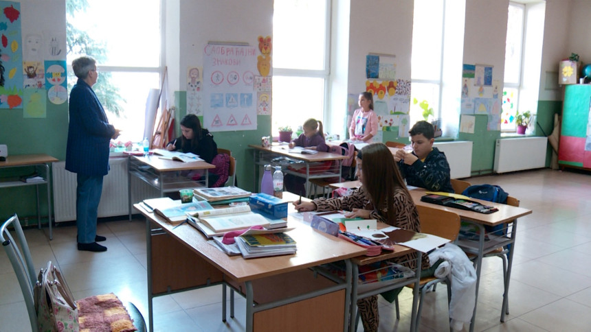 Добој: У три подручне школе нема првачића