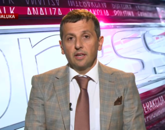 Ko je agent hrvatske tajne službe a ko UDBE?