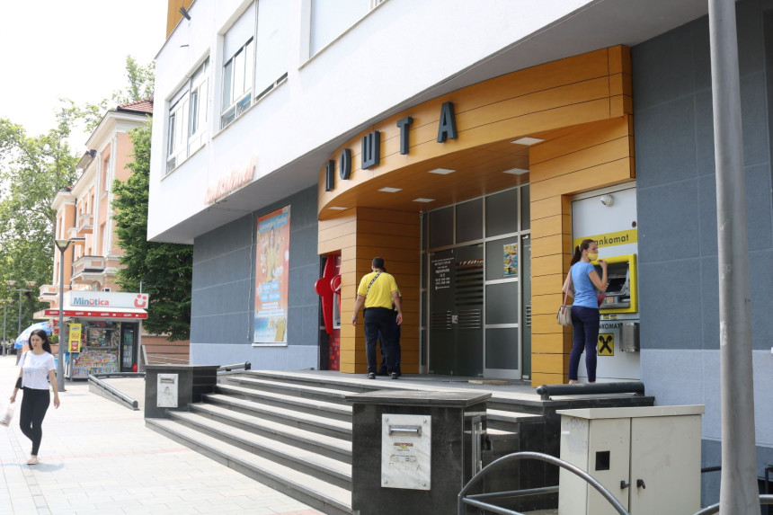 „Поште“ се код ИРБ-а задужују пет милиона марака
