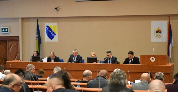 ПДП: Дан СНСД-ових превара и обмана