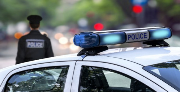Nasmrt izboden mladić, potraga za napadičima