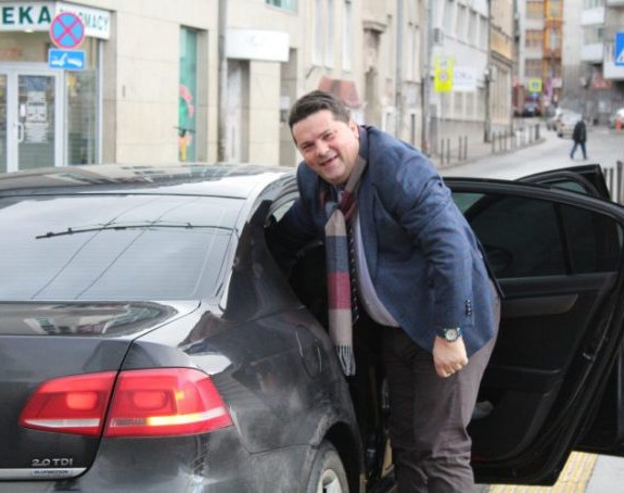Za popravak službenog vozila NSRS plaćeno 57 hiljada KM