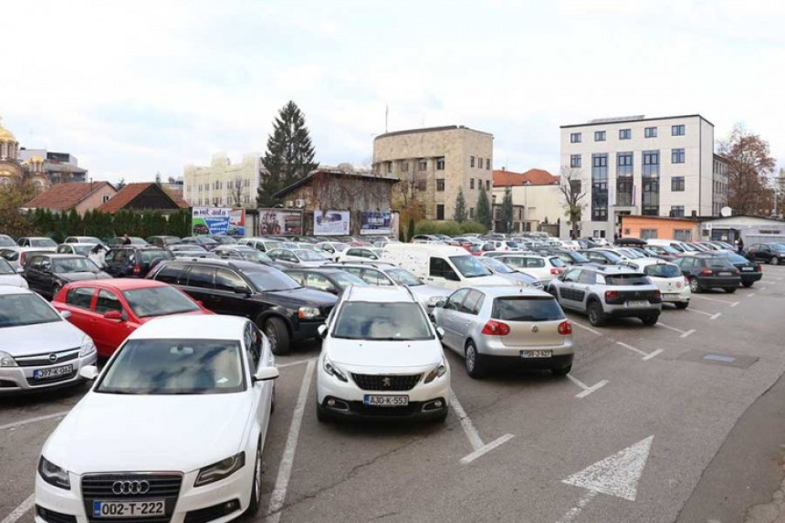 Od danas skuplji parking u BL, pogledajte cijene