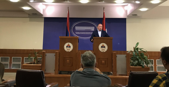 Црнадак тражи забрану дуплих функција у Српској