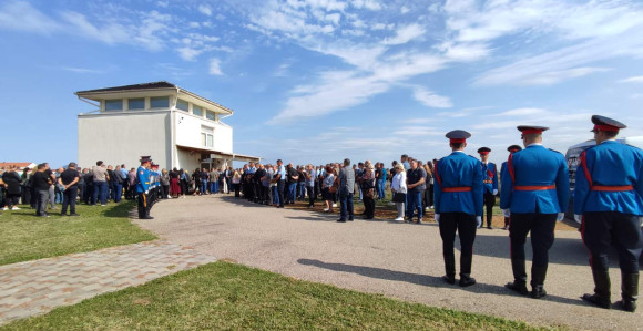 Bijeljina: Sahranjen ubijeni inspektor Nenad Marković