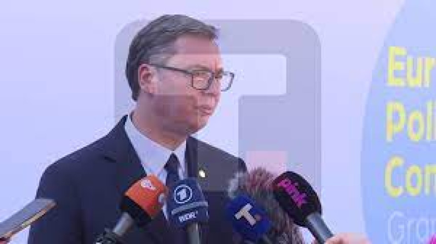 Србија је за мир, нема намјеру било кога да напада