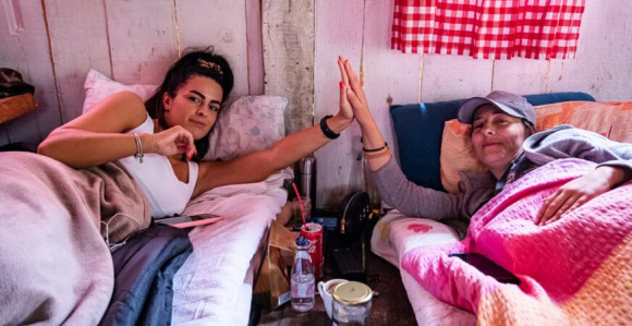 Posle 50 dana završeno takmičenje u izležavanju mlada Crnogorka najlenja!