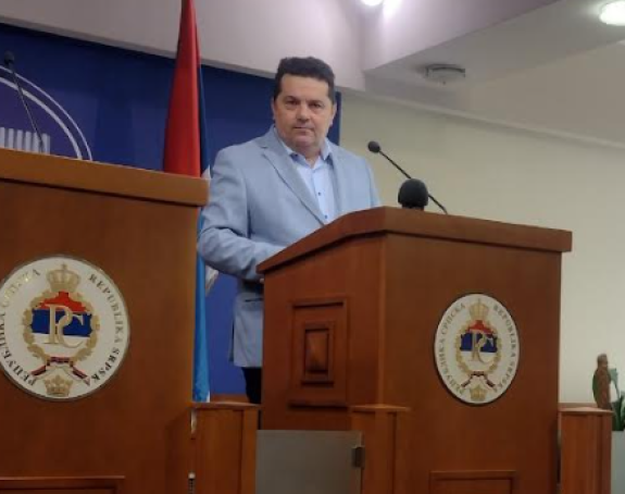 Stevandić tvrdi da nije trošio novac na piće i hranu