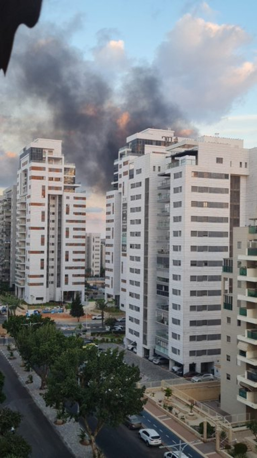 Снимци упада Хамаса на југ Израела (ВИДЕО)