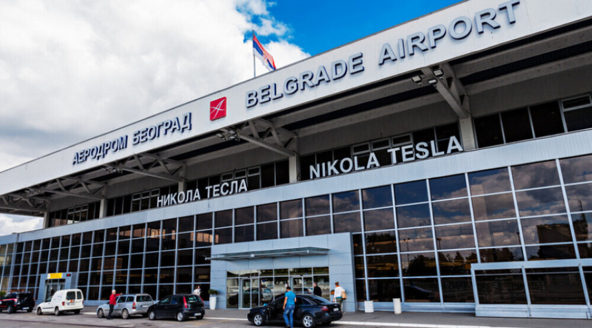Počela evakuacija: Prvi avion iz Tel Aviva sletio u BG