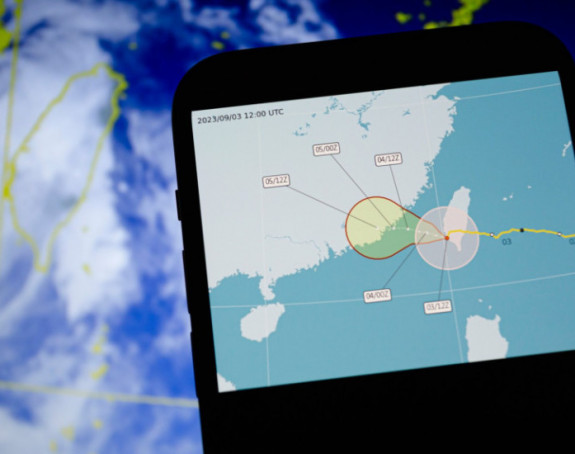 Тропска олуја приближава се Хонгконгу