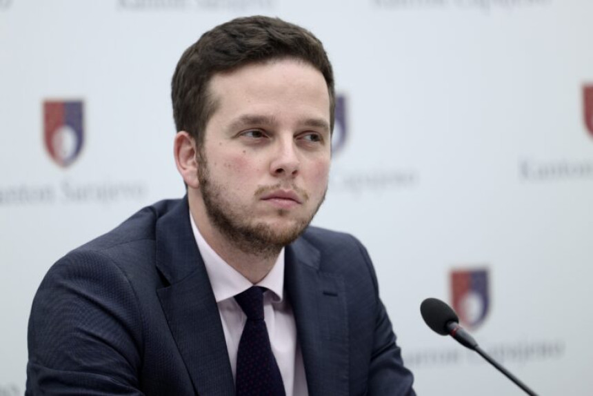 Rekonstrukcija vlade: Premijer KS dao ostavku