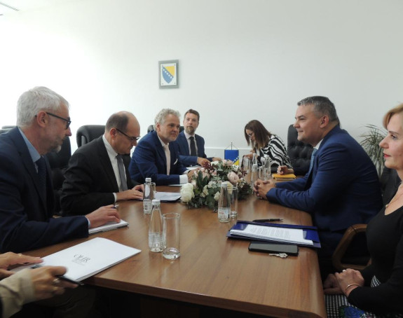 Шмит и Сатлер дали подршку министру правде БиХ