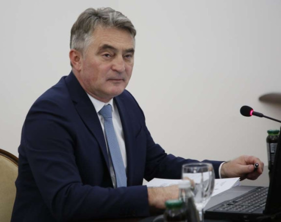 Ambasadora Izraela u BiH nazvao budalom