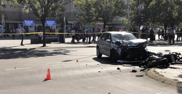 Младић (24) погинуо, троје повријеђених