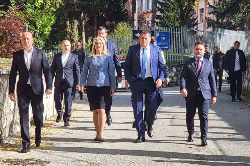 Poznato kada će biti nastavljeno suđenje Dodiku