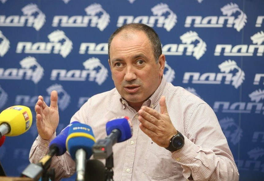 Cilj PDP-a je da očisti institucije od SNSD-ove okupacije