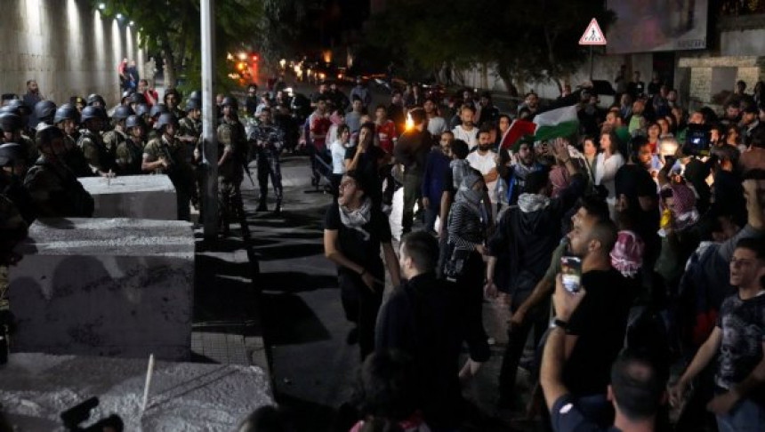 Ambasada SAD pozvala građane da napuste Liban