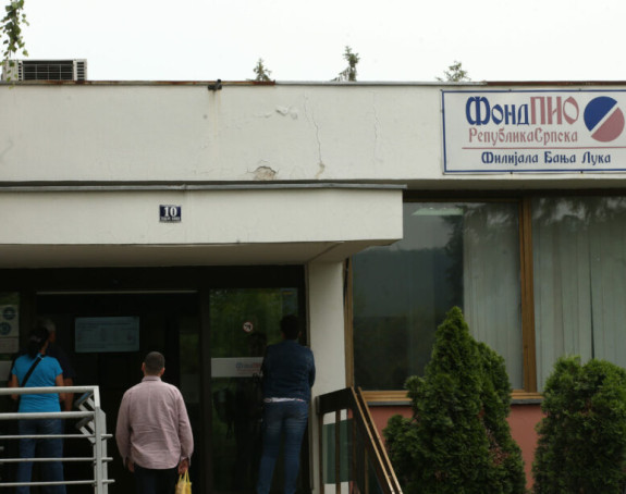 Odnos broja radnika i penzionera u Srpskoj nikad gori