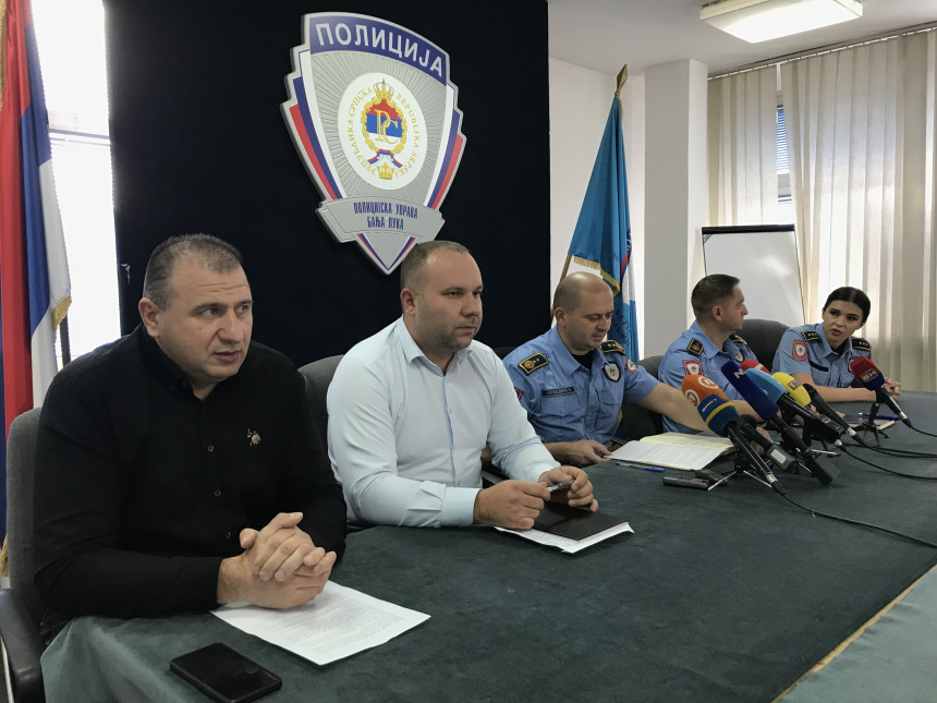МУП: Ухапшено седам особа, три у бјекству