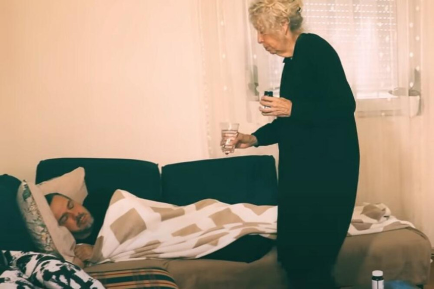 Nova uloga Eve Ras u spotu Bojana Tomovića