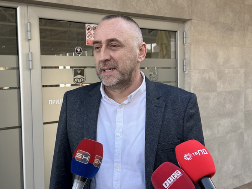 Ko je lažni političar, a ko zaštitinik lopova i tajkuna?