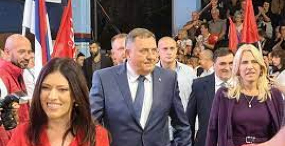 Kupac "papaka" pita "ko to kupuje papke"?!