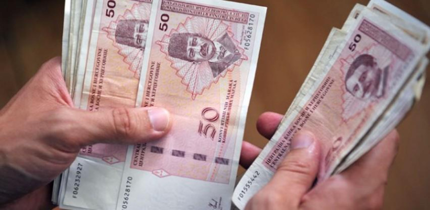 Просјечна плата покрива тек пола потрошачке корпе