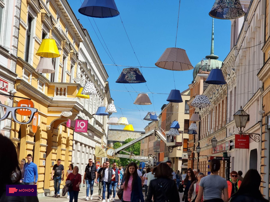 Наредних деценија драстичан пад броја становника