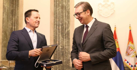Vučić odlikovao bivšeg specijalnog izaslanika Trampa