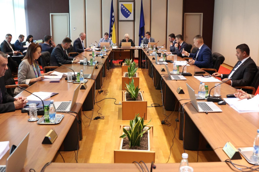 PDP upozorio ministre da su na snazi zaključci