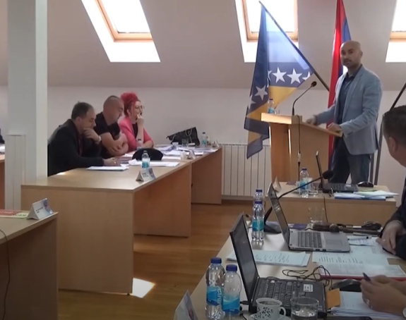 Priznanje da bez SNSD ne može ni liječenje na UKC