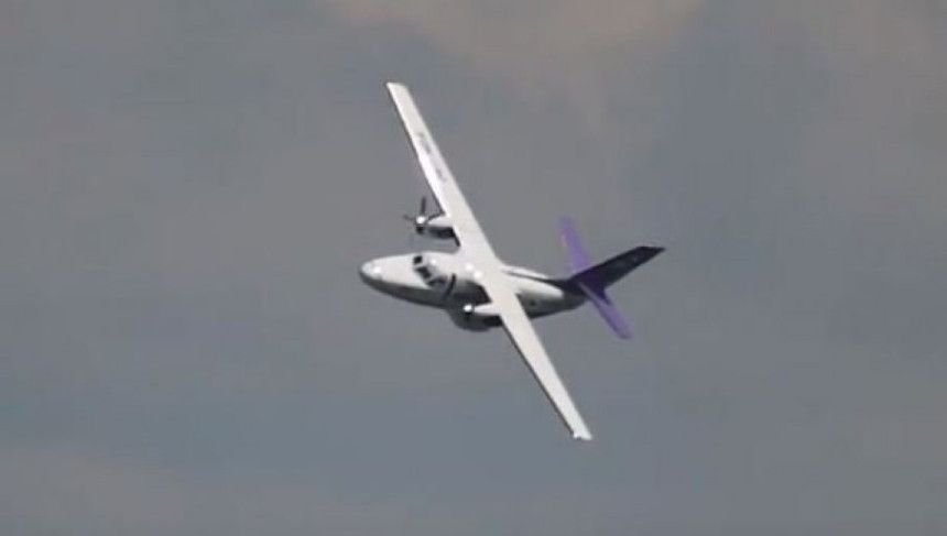U padu aviona, najmanje 12 osoba poginulo